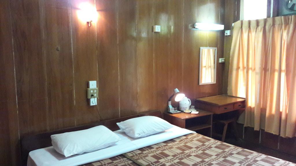 Primrose Hotel نياونغ شوي المظهر الخارجي الصورة